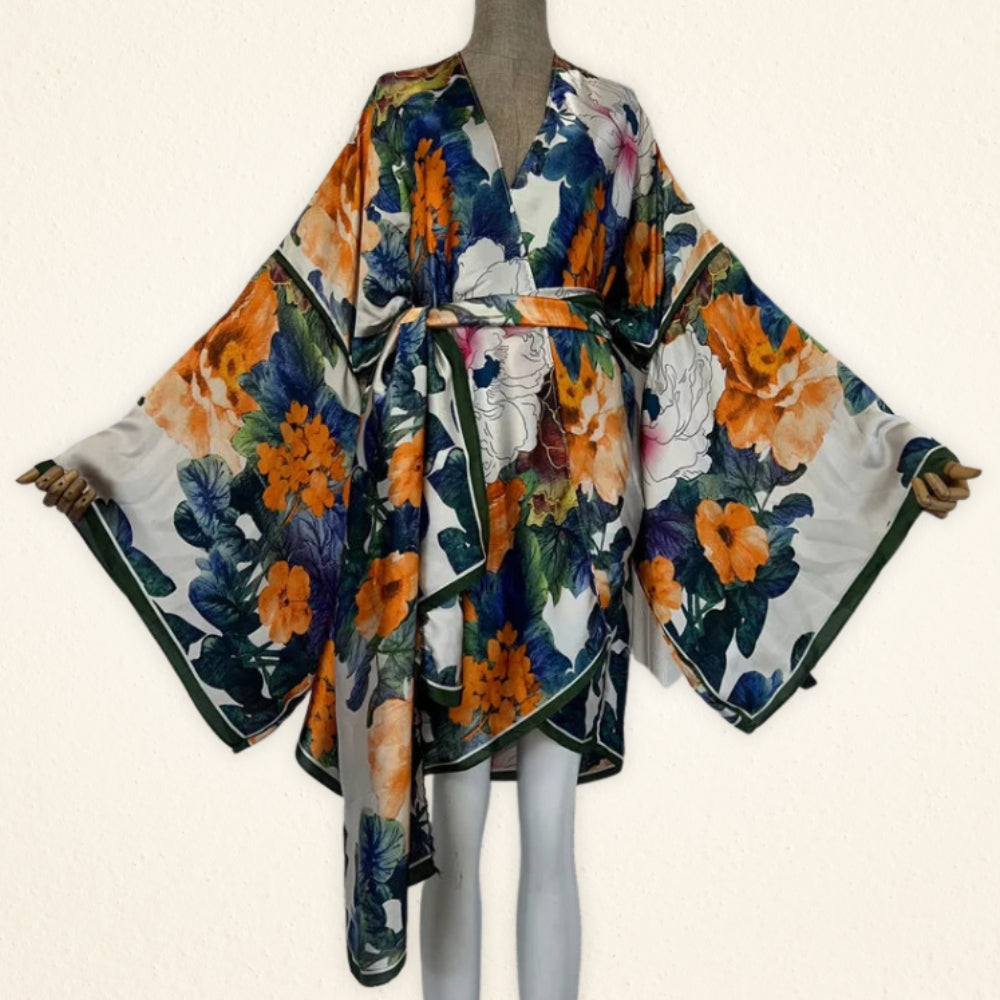 Farah | Elegante satijn kimono