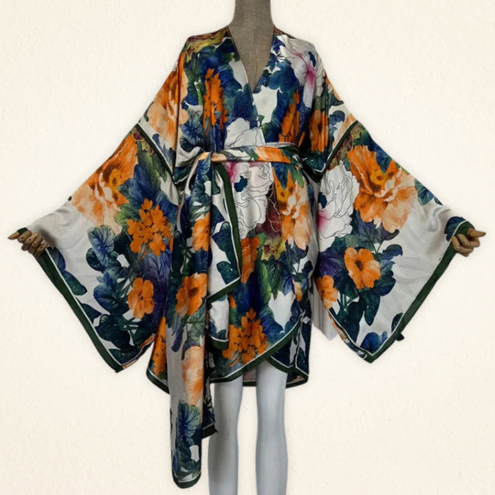 Farah | Elegante satijn kimono