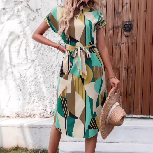 Aria | Kleurrijke jurk met trendy print