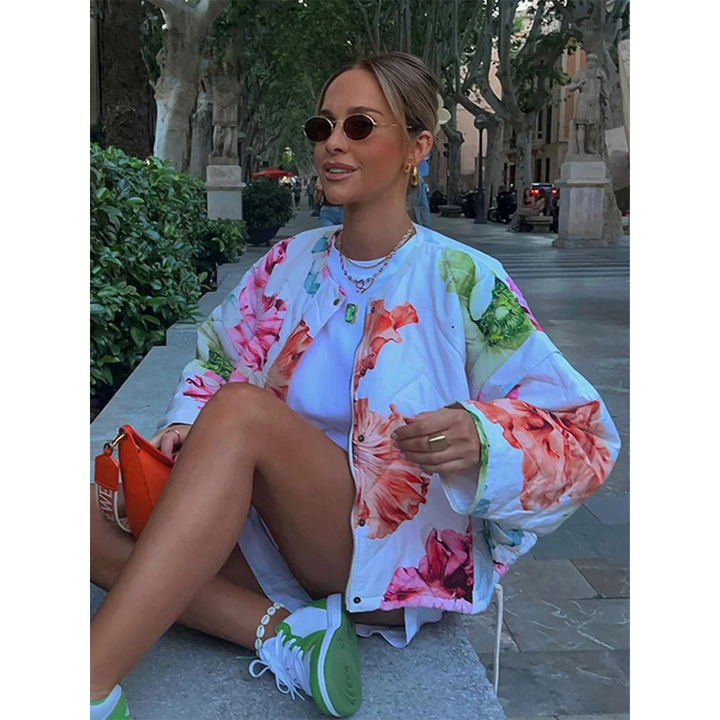 Diana | Trendy gewatteerd jack met bloemenprint