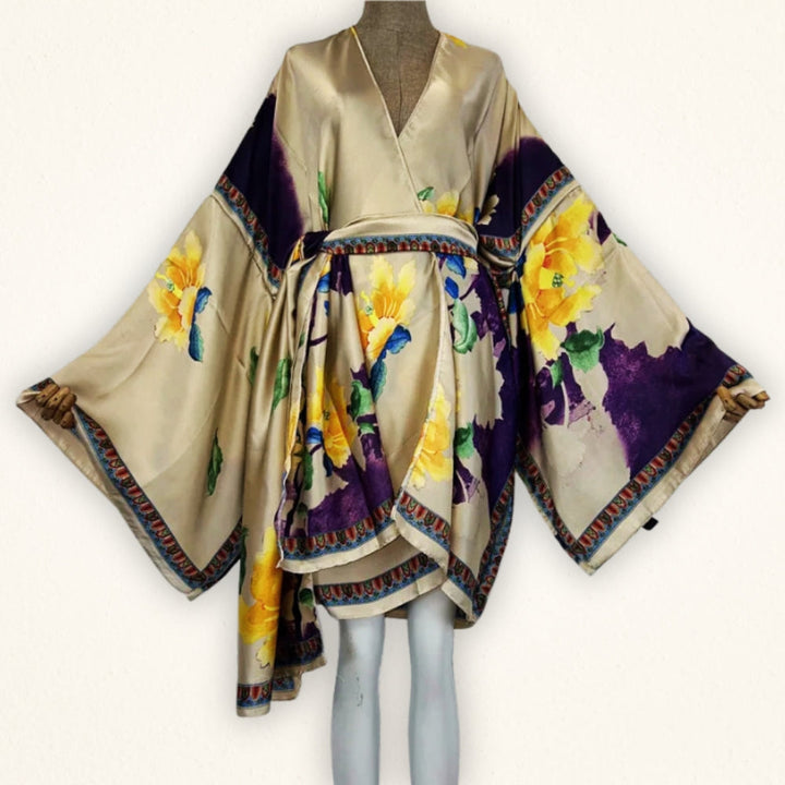 Farah | Elegante satijn kimono