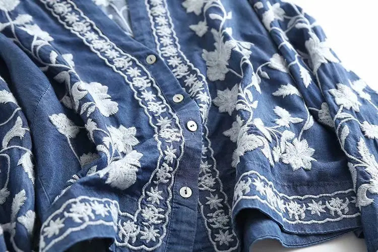 Casey | Elegant vest met geraffineerd borduursel