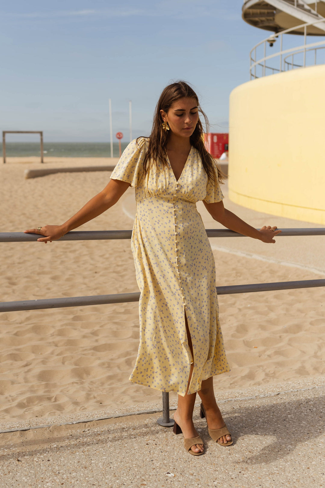 Elise | Bloemenjurk met elegante knoopsluiting