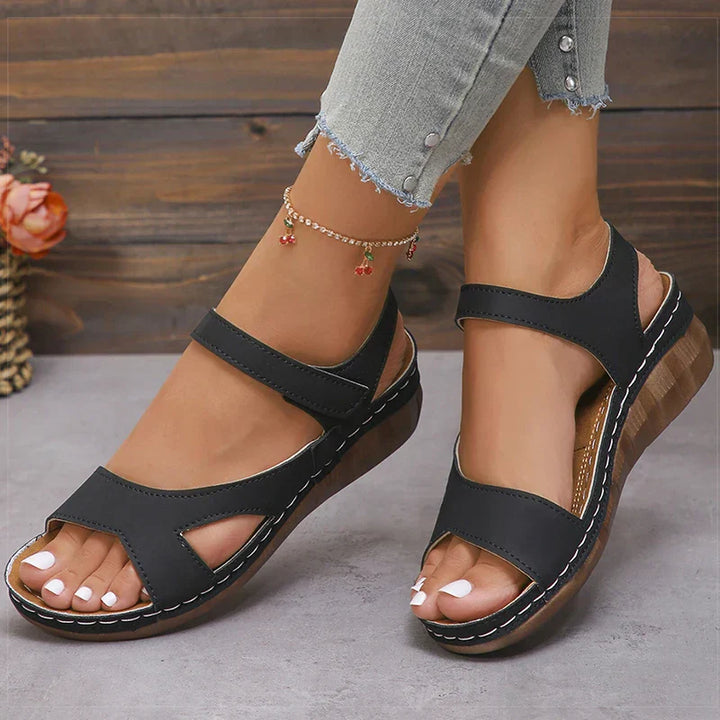 Shontelle | Moderne orthopedische sandalen