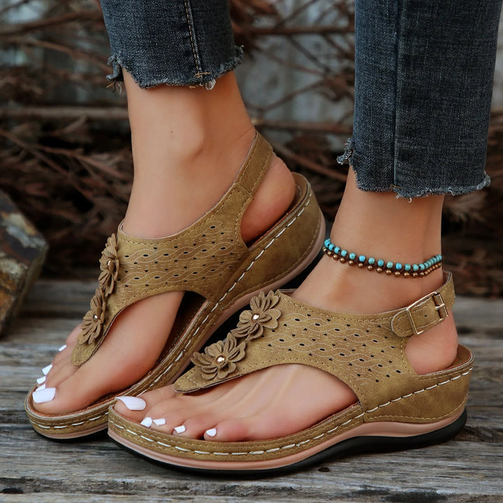 Angelie | Orthopedische sandalen met bloemen