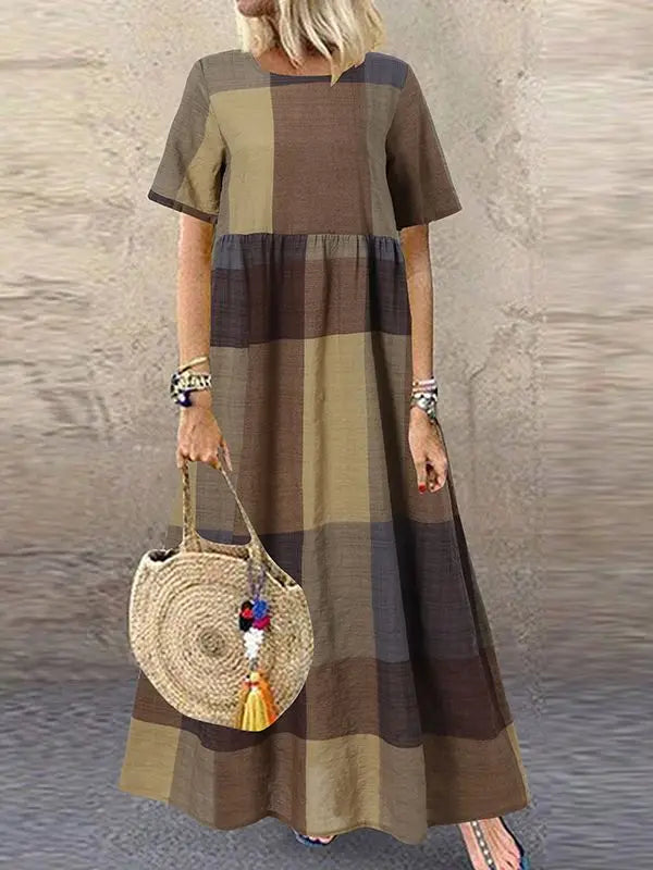 Shena | Tijdloze maxi-jurk met geruite print