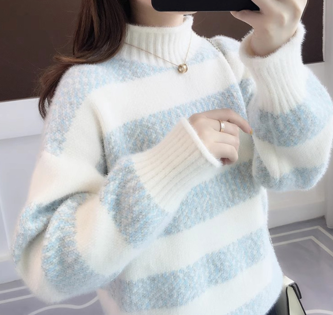 Nerissa | Wit gestreepte coltrui