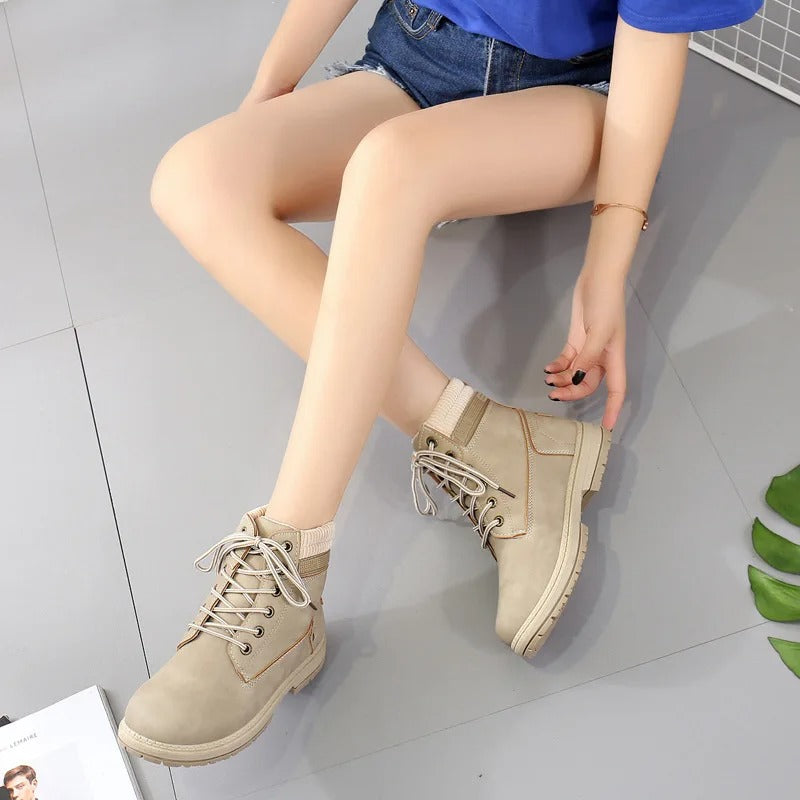 Paulien | Vintage Enkellaarsjes